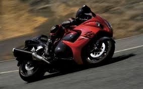 Мотоцикл. Мотоцикл. Qwerung.    Мотоци кл (от фр. motocycle — средство передвижения. От лат. m tor — приводящий в движение и греч. — круг, колесо) —