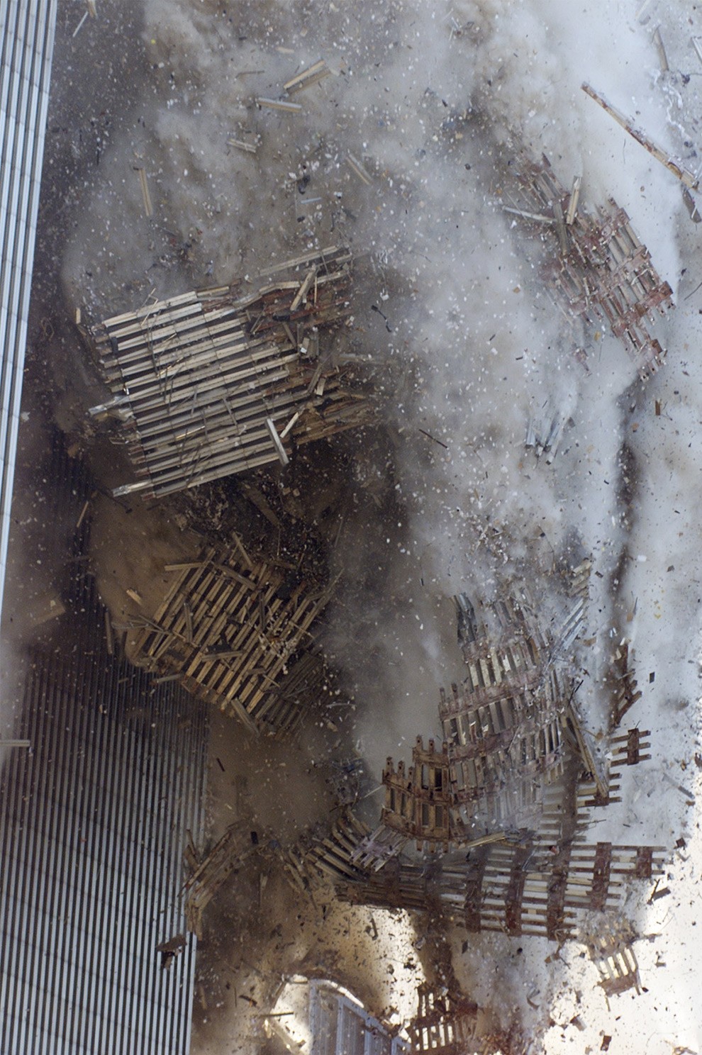 Падение башен близнецов 11 сентября 2001